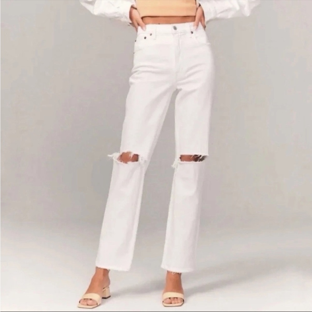 Abercrombie & Fitch White Distressed Jeans High Rise Ankle Straight Size 30/10